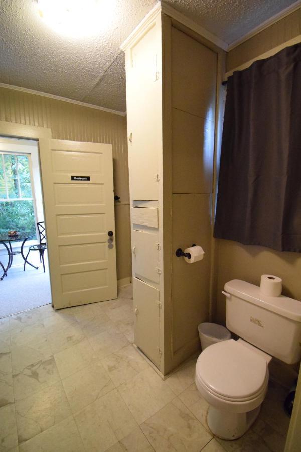 Cajun Hostel Downtown Lafayette Εξωτερικό φωτογραφία
